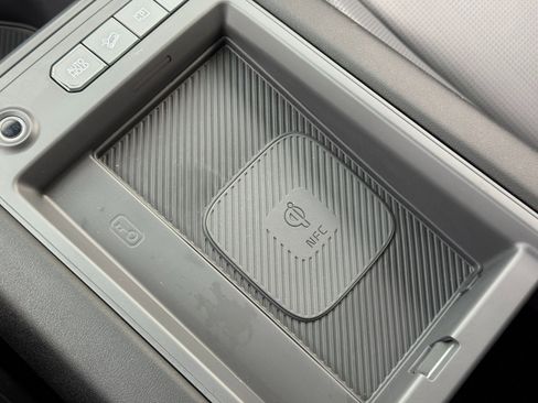 Used 2025 Kia EV9 Light Long Range image 30