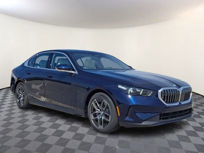 New 2026 BMW 530i xDrive w/ Premium Package