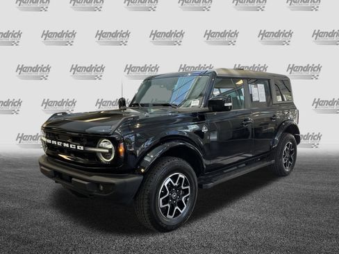 Used 2024 Ford Bronco Outer Banks AWD/4WD image 6