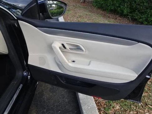 Used 2012 Volkswagen CC R-Line image 18