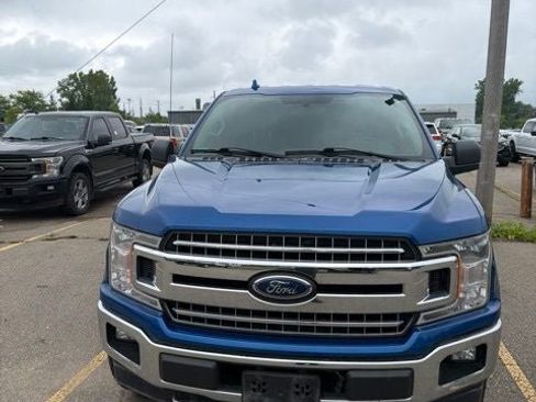 Used 2018 Ford F150 XLT w/ Equipment Group 302A Luxury AWD/4WD image 5