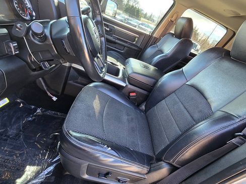 Used 2018 RAM 2500 Big Horn w/ Sport Appearance Group AWD/4WD image 13