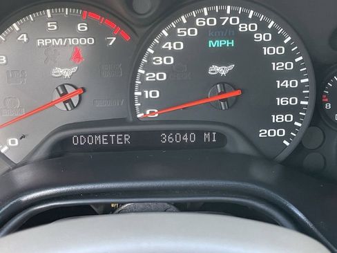 Used 2003 Chevrolet Corvette Coupe w/ Preferred Equipment Group RWD image 30