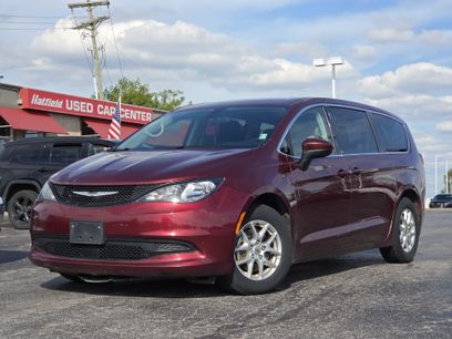 Used 2022 Chrysler Voyager LX