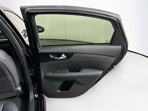 Used 2023 Kia Forte GT-Line w/ GT-Line Premium Package image 30