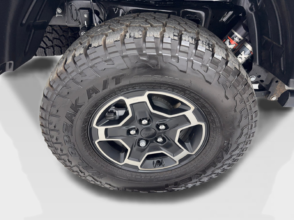 Used 2023 Jeep Gladiator Mojave w/ LED Lighting Group AWD/4WD image 83