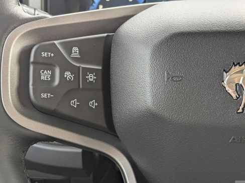 New 2025 Ford Bronco Badlands image 25