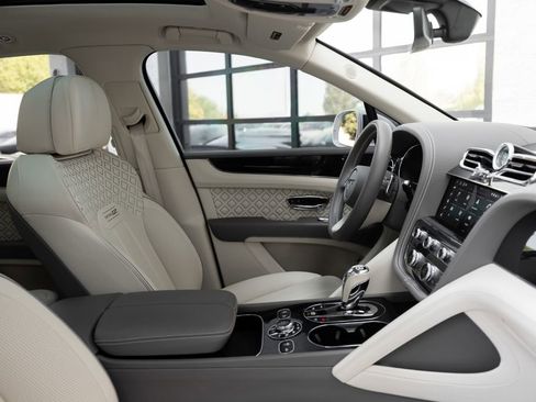 Certified 2023 Bentley Bentayga Speed AWD/4WD image 25