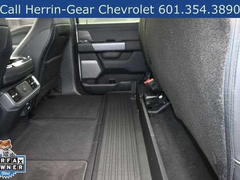 Used 2025 Ford F150 Lariat w/ Equipment Group 501A Mid AWD/4WD image 17
