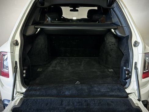 Used 2020 Rolls-Royce Cullinan AWD/4WD image 67