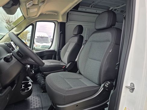 Used 2025 RAM ProMaster 2500 image 15