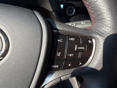 Certified 2025 Lexus ES 350 F Sport FWD image 20