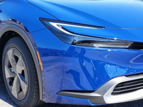 New 2026 Toyota Prius Plug-In Hybrid FWD image 7
