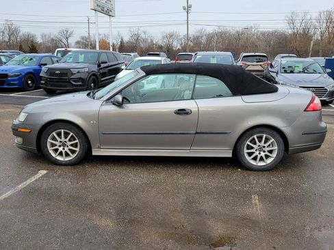 Used 2004 Saab 9-3 Arc image 7