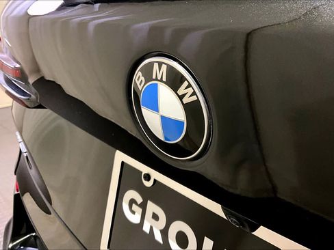 Used 2024 BMW X5 xDrive40i w/ M Sport Package AWD/4WD image 32