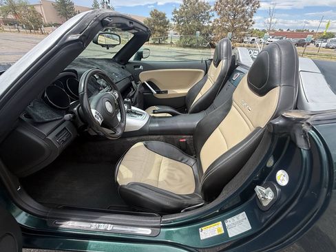 Used 2008 Saturn Sky Red Line RWD image 17