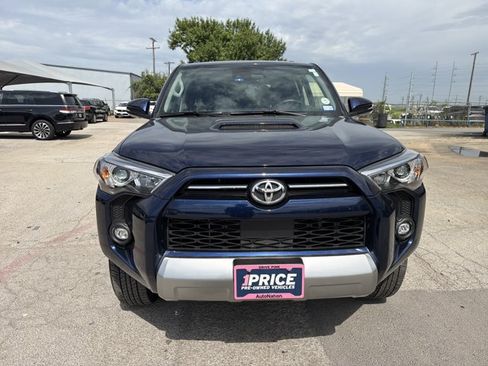 Used 2024 Toyota 4Runner TRD Off-Road Premium AWD/4WD image 13