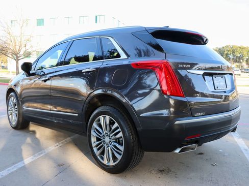 Used 2019 Cadillac XT5 Luxury image 5