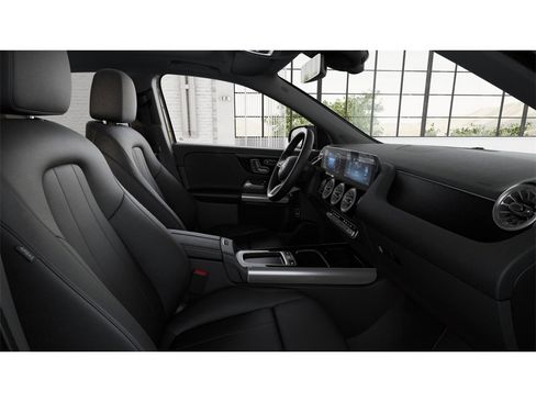 New 2026 Mercedes-Benz GLA 250 4MATIC image 4