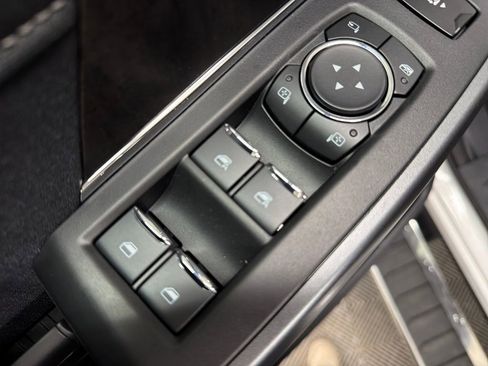 New 2026 Ford F250 Lariat w/ Chrome Package image 16