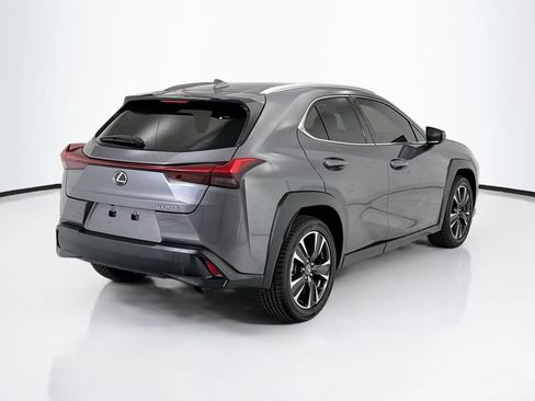 Used 2019 Lexus UX 200 FWD image 5