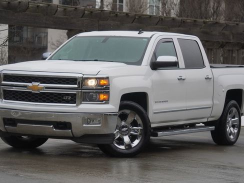 Used 2014 Chevrolet Silverado 1500 LTZ w/ LTZ Plus Package AWD/4WD image 10