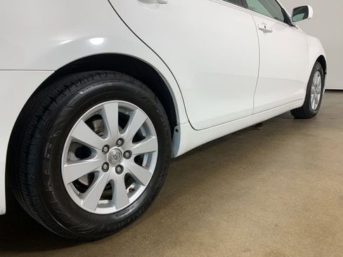 Used 2009 Toyota Camry Hybrid FWD image 9