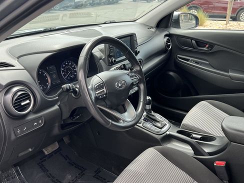 Certified 2021 Hyundai Kona SEL Plus AWD/4WD image 29