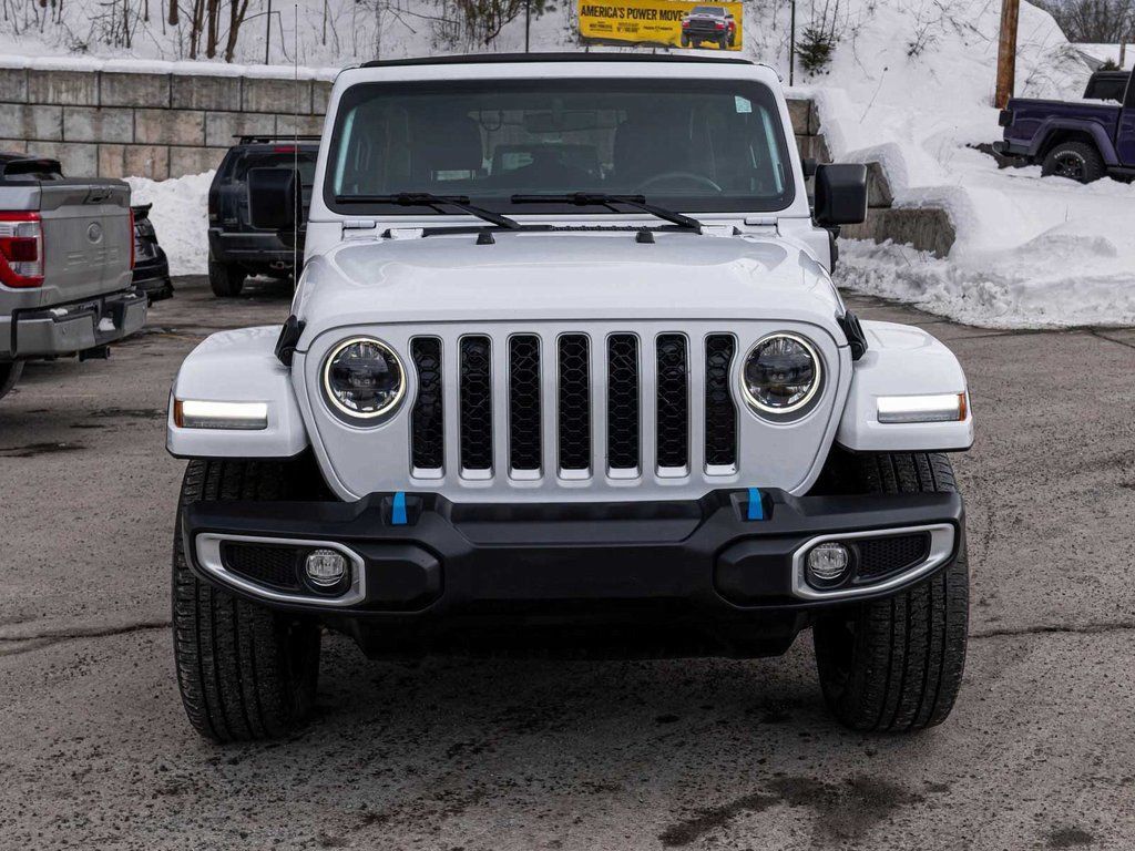 Used 2023 Jeep Wrangler Unlimited Sahara w/ Cold Weather Group AWD/4WD image 2