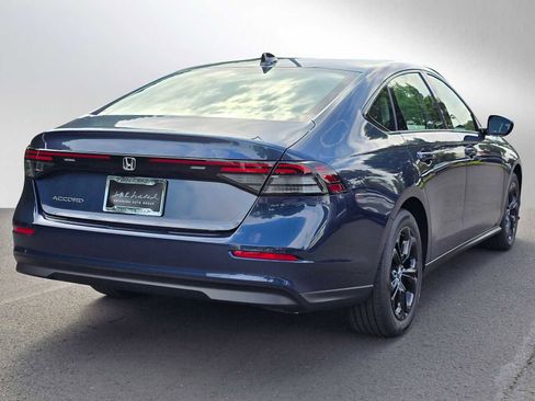 New 2025 Honda Accord SE image 3