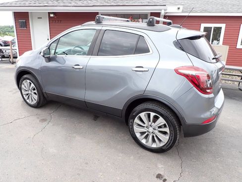 Used 2019 Buick Encore Preferred AWD/4WD image 4