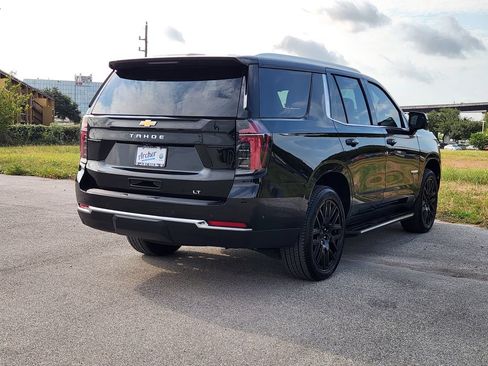 Used 2025 Chevrolet Tahoe LT AWD/4WD image 3