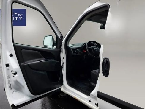 Used 2017 RAM ProMaster City Tradesman image 10