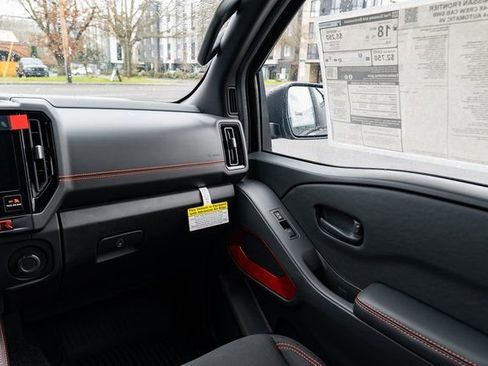 New 2026 Nissan Frontier PRO-4X w/ Pro-4x Convenience Package image 11