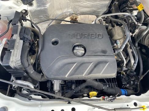 Used 2023 Chevrolet TrailBlazer LT image 20