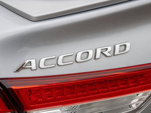 Used 2019 Honda Accord Sport image 39