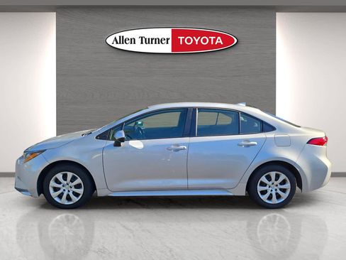 Used 2024 Toyota Corolla LE image 10