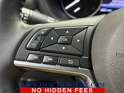 Used 2025 Nissan Sentra SV w/ All-Weather Package FWD image 35
