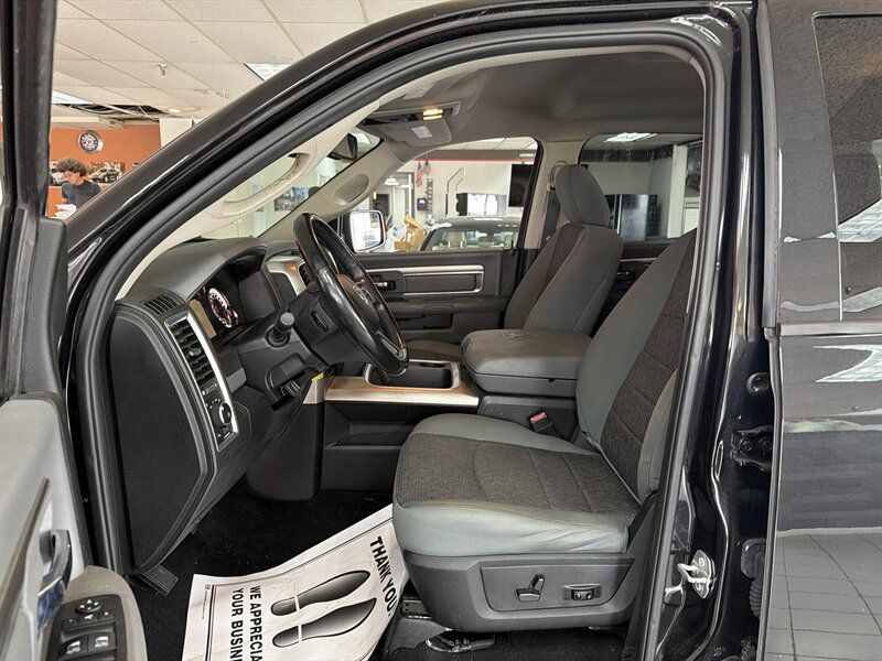 Used 2019 RAM 1500 Big Horn AWD/4WD image 8