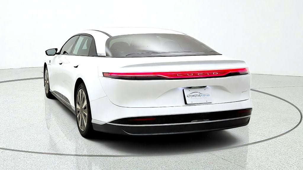 Used 2023 Lucid Air Pure AWD/4WD image 6