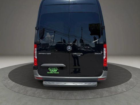 Used 2022 Mercedes-Benz Sprinter 3500 image 6