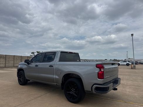 Used 2025 Chevrolet Silverado 1500 Custom RWD image 15