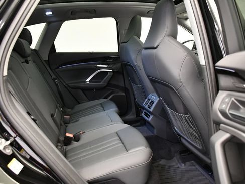 Used 2025 Audi Q5 Prestige AWD/4WD image 50