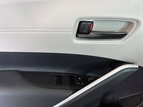 New 2026 Toyota Corolla Cross L FWD image 11