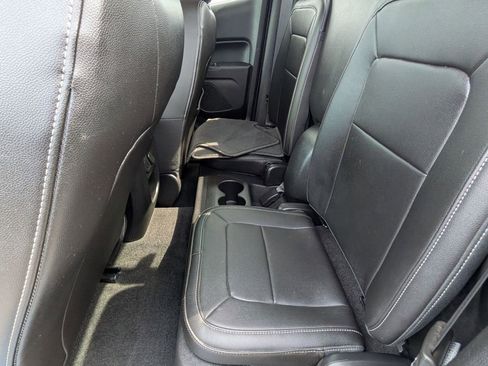 Used 2018 Chevrolet Colorado Z71 AWD/4WD image 19