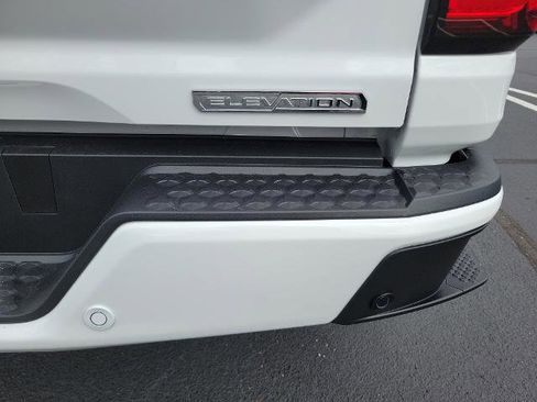 New 2026 GMC Canyon Elevation w/ Convenience Package image 27