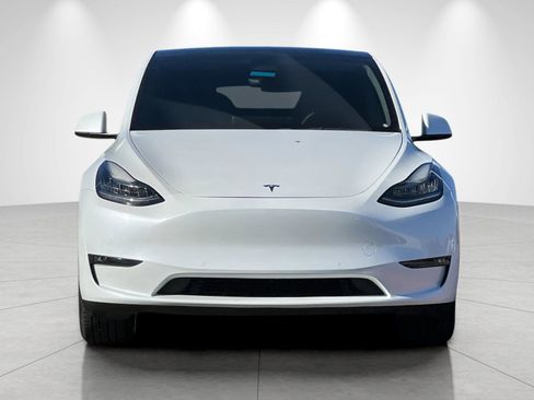Used 2021 Tesla Model Y 2WD image 8