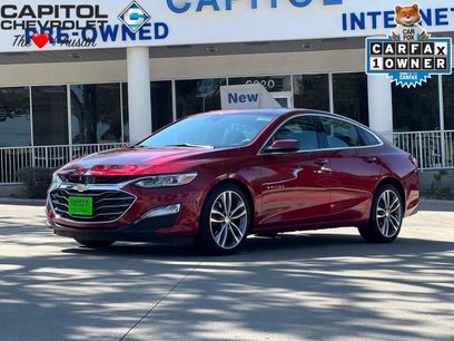 Used 2025 Chevrolet Malibu LT