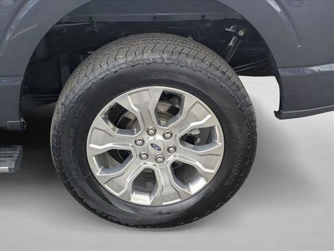 Certified 2022 Ford F150 Platinum w/ Equipment Group 701A High image 24