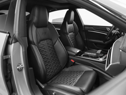 Used 2021 Audi RS 7 Sportback image 30